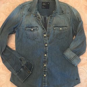 American Eagle Denim Button Up, Sz. S